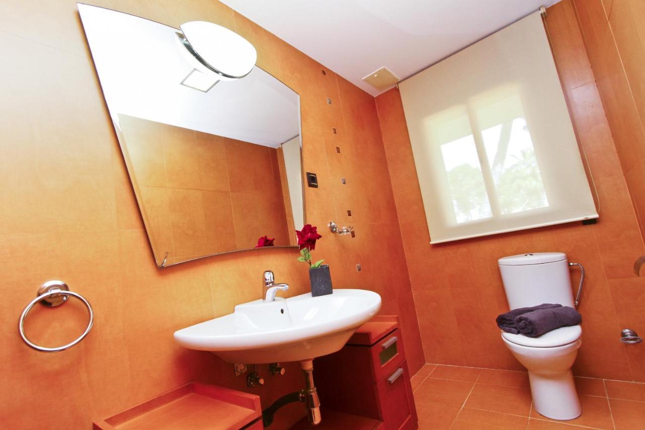 Villa Planet Salou Exteriör bild
